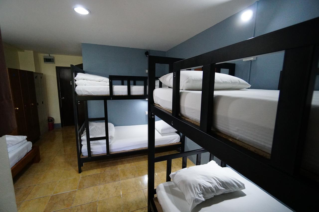 Just Sleep @Box Hostel Chiang Mai Luaran gambar