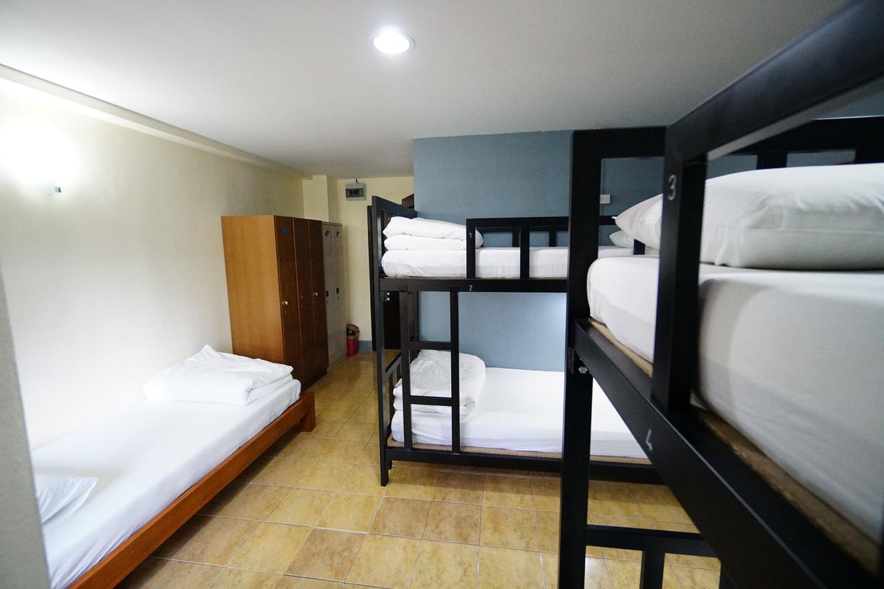 Just Sleep @Box Hostel Chiang Mai Luaran gambar